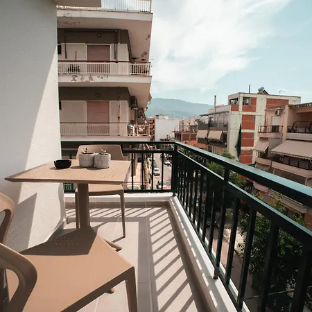 Ilisia Apartment *